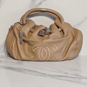 FINAL DROP Iconic Women's Tan Leather Hobo Handbag